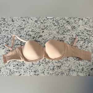Skims strapless bra